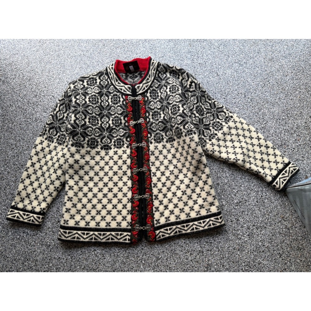 Traditional Norwegian Wool Cardigan Fair Isle Metal Clasps Black Cream Red Folk